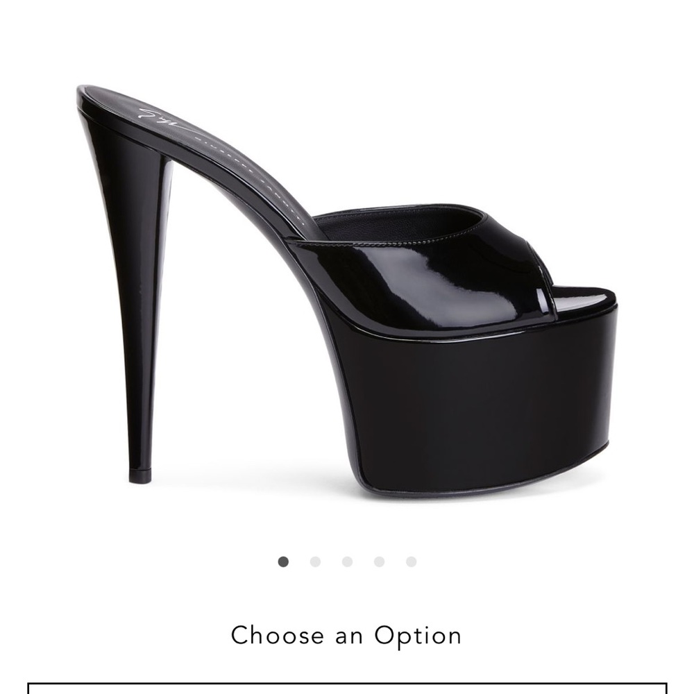 Giuseppe Zanotti Gz Aida heels. Size 38 Comes with box and bust bags. Authentic